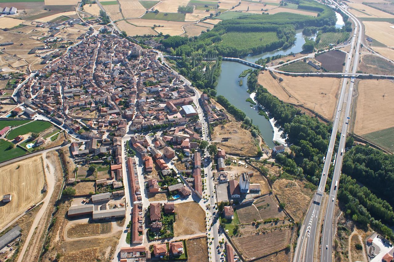 Hostal Carazo Torquemada Exteriér fotografie