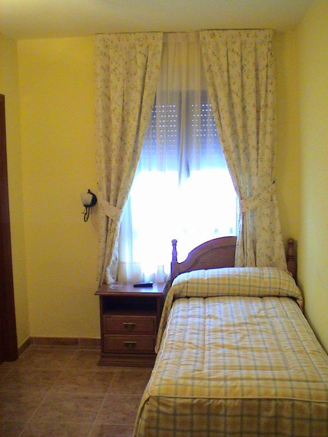 Hostal Carazo Torquemada Exteriér fotografie